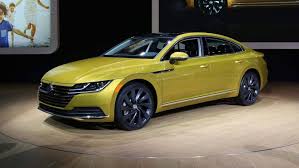 The 2019 Volkswagen Arteon Uk First Drivecars On Review Cars On Review Volkswagen Volkswagen Car New Cars