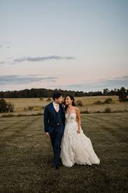 Set amidst 143 acres of beautiful grounds and rolling hills, this classic american barn is the ideal destination for rustic, rural weddings with a vintage feel. East Lynn Farm Wedding Hyea Won Andrew East Lynn Farm Wedding