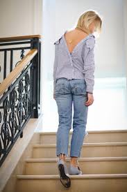How To Wear A Backward Shirt 23 Ways To Style Backward Shirts Fashion Red Leather Skirt Sweatshirt Dress