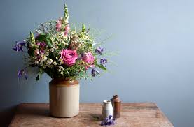 Looking for the best flowers for wedding arrangements? Wedding Flowers Online Wedding Flower Delivery