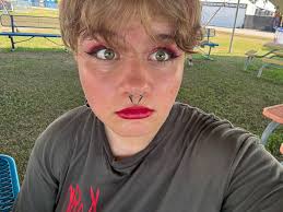 if anyone has pics or vids please share