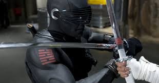 Его герой, снейк айз, в будущем член спецотряда g.i. Snake Eyes 2021 Costume Leak Reveals How It Fixes The G I Joe Movies