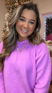 I want this top in every color🤩 the colors are perfect and it’s SO soft!  (I do not own rights to this song)