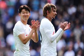 Including manchester united, arsenal, chelsea, liverpool, real madrid, barcelona and tottenham. Gnlwut8yz77jjm