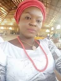 UCH Community Celebrates Prof. Ilesanmi's Years of Dedicated Service with  Retirement Anniversary Walk The University College Hospital community today  gathered to celebrate the retirement anniversary of its beloved former  Chief Medical Director