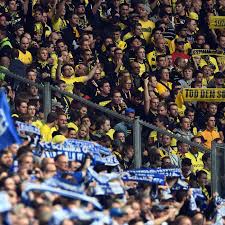 Fc schalke 04 played against borussia dortmund in 2 matches this season. Borussia Dortmund Vs Schalke 2015 Time Tv Schedule And Live Stream Sbnation Com