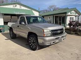 Image result for Platinum Silver 2007 GM