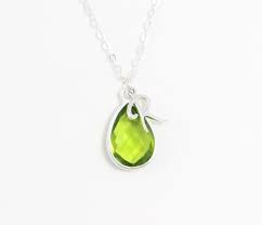 Birthstone Gifts For Mom Peridot Necklace August Birthstone Pendant Custom Grandma Jewelry Christmas Gift For Mom Grandmother Sterling Silver Initial Gemstone In 2020 August Birthstone Necklace Family Jewellery Birthstone Pendant