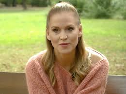 Sírva fakadt a Barátok közt színésznője, amikor meglátta, hogy pozitív a  koronavírus-tesztje | szmo.hu