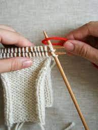 Bind off knitting tips to help you make a nice even knitted edge that's not too tight plus knitting help for that then, using a bigger knitting needle, bind off the stitches and see how it looks. 3 Needle Bind Off Purl Soho