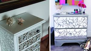 Comment Recycler Un Miroir Brise Et Eviter Les 7 Ans De Malheur Decoration Meuble Miroir Brise Miroir Casse