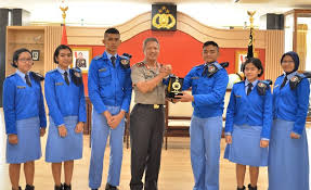 95% diterima jadi siswa sma taruna nusantara kalau sudah sampai ke tes wawancara! Condro Kirono Cerita Masa Kecil Kepada Siswa Siswi Sma Taruna Nusantara Tandaseru Id