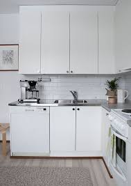 Tutustu kaarevaan vetimeen tarkemmin helatukun verkkokaupassa! Keittioremontti Pienella Budjetilla