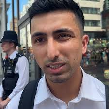 Leicester Square hero tackles knifeman 'stabbing girl in face' as London  tourists watch in horror