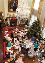 More Is More La S Dayglow Coffee Maxes Out The Multi Roaster Cafe Guaripetemagazine How To Get Rich Greenfield Christmas Morning