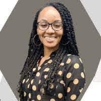 Lakisha Giles's Instagram, Twitter & Facebook