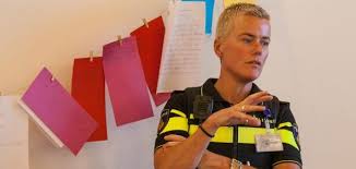 De gemeente stichtse vecht zet zich in voor de acceptatie van lhbtiq+ personen. Lhbtiq Rolmodellen Goede Vrienden En Ellie Lust Meest Populair Coc Amsterdam En Omstreken