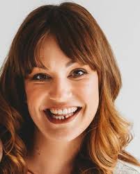 Find Counsellors and Therapists in Bisley, ENG