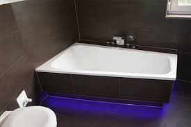 Led leiste fur moderne innenbeleuchtung schon und praktisch. Led Beleuchtung Im Eigenen Badezimmer Highlight Led