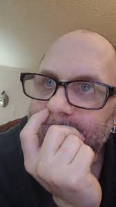 Am I vampire, fae, or mermaid pretty? (Nothing said dudes cant do it so I'm  taking the chance)