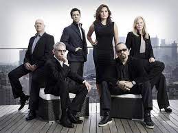 This season differed greatly from previous seasons, with mostly new writers, a new showrunner, and brighter lighting. Law Order Svu Season 13 Sneak Peeks