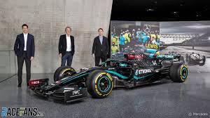 Formuła 1 to oczywiście rywalizacja kierowców na torze, ale równie ważna, a może najważniejsza walka, toczy się w fabrykach. Analysis Is Mercedes Ineos Deal Its First Step Towards An F1 Exit Racefans