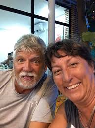 Where do we see pictures from yesterday's tour?