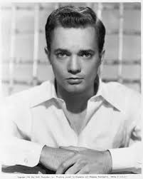 Douglas Dick Obituary (1920