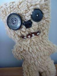 Weird Twist Frightful Stuffed Animals With Human Teeth Human Teeth Cat Allergies Animals