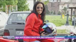 Pomeriggio Cinque: Ville, auto di lusso e magia nera, chi è la mantide di  Parabiago Video | Mediaset Infinity