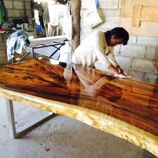 Acacia Wood Live Edge Dining Desk Table En Dalles Rustiques Etsy In 2020 Wood Dining Table Rustic Natural Wood Table Acacia Wood Live Edge