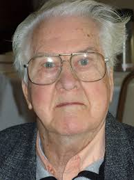 Robert "Bob" Earl Beckwith