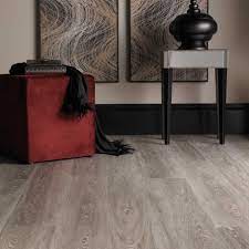 Baseboards And Floor Love Black Baseboards Possibly A Solution When We Put In Laminate Wood Floor Grey Flooring Black Baseboards Wood Floors Wide Plank
