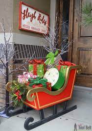 Diy Santa Sleigh Her Tool Belt Christmas Decorations Diy Outdoor Outdoor Christmas Diy Outdoor Christmas Decorations
