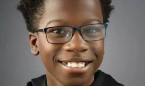 Jayden Perkins was a 11-year-old boy from Chicago who became known as a  hero after he was killed while protecting his pregnant mother during a  domestic violence attack on March 13, 2024.