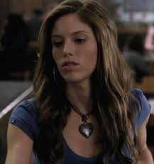 Vicki no necesitaba morir : r/TheVampireDiaries