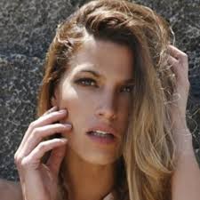 laura sanchez lopez (@lasanchez)