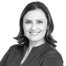 Beth Defalco's Instagram, Twitter & Facebook