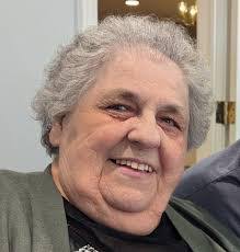 Karen Bowers's Instagram, Twitter & Facebook