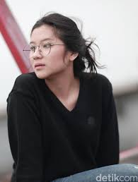Senin, 14 oktober 2019 sederet ngobrol bareng musisi alias ngobam. Gegara Corona Danilla Pindahkan Panggung Ke Digital
