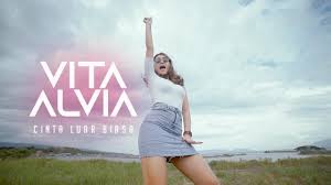Maybe you would like to learn more about one of these? Vita Alvia Cinta Luar Biasa Official Music Video Youtube
