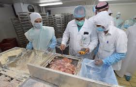 الغذاء والدواء ترصد مخالفات في مطابخ إعاشة ومطاعم بالمدينة المنورة