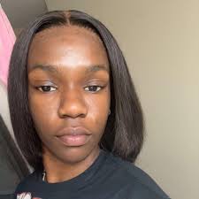 WHAT HAPPENED ΤΟ MILEY CYRUS!???