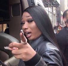 Mackenzie Burks's Instagram, Twitter & Facebook