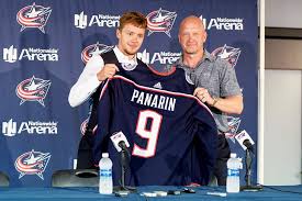 Подключились её мама, папа и сестра. Artemij Panarin I Ego Devushka Lichnaya Zhizn I Biografiya Sportsmena