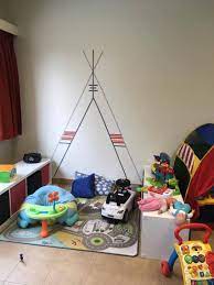 je kan speelhoeken op een heel eenvoudige manier aankleden door de muren te bekleven met washi tape je kan hiervoor versch speelhoek kinderkamer onthaalouders