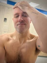 Oh my goodness, what a week! Also close your mouth, Johnny. #costume  #playingdressup #spinning #trainanywhere #menshealth #fit #fitfam  #fitnessinstructor #instafit #igfitness #gay #instagay #gayfit #gayfitness  #fitgay #fitnessgay #gaygram #menstagram ...