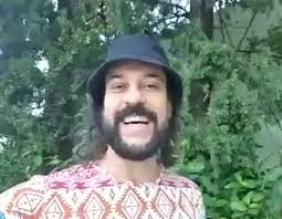 Direto De Casa Com Popline Gabriel O Pensador Mostra Cantinho Que Inspirou Musica Com Ivete Sangalo Popline