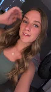 Jessica Dollinger's Instagram, Twitter & Facebook