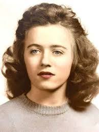 Jessica Canoy's Instagram, Twitter & Facebook